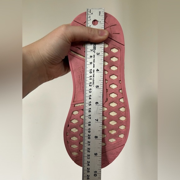 Adidas Originals NMD R1 Boost Sneaker Athletic Pink Breathable Girls Youth 6 - Picture 7 of 8